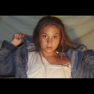 Meet your Posher, Delaney